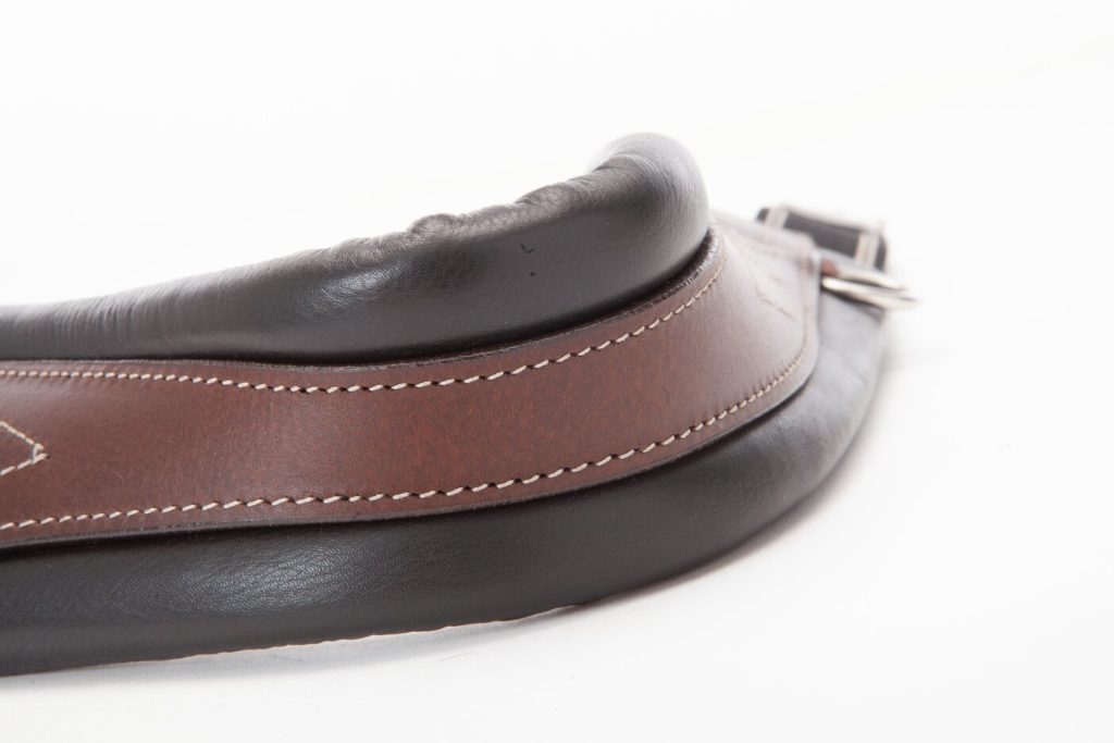 Sattelgurt aus geöltem Hartleder